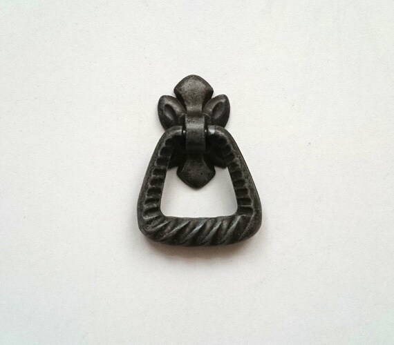 ONE Vintage Metal Hanging Drawer Drop Pulls / Door Handles