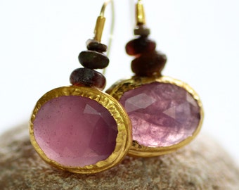 Purple Pink Sapphire Earrings, Solid Gold Sapphire Earrings for Women, Pink Stone Earrings, Gift for Her, Pink Bridal Earrings, Boho Chic