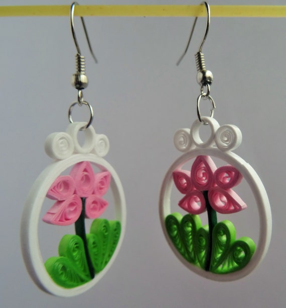 Items similar to Bespoke silver/ stainless steel handmade quilling