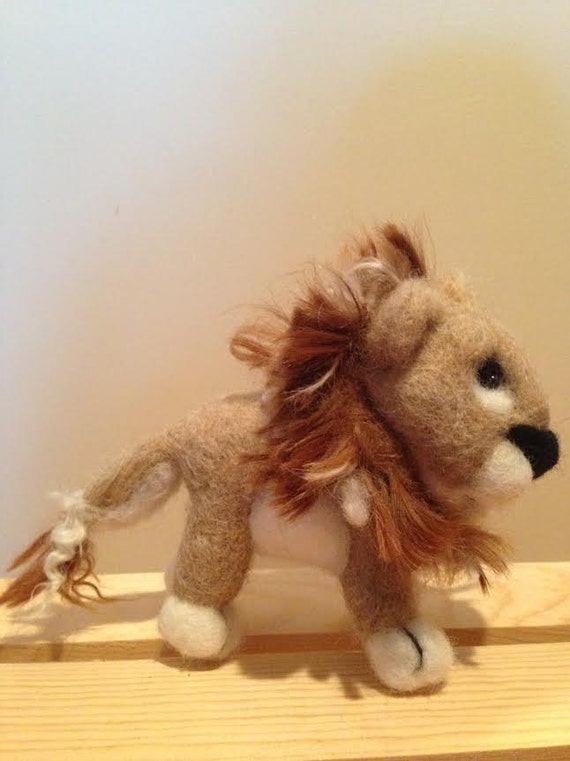 Items similar to Needle Felted Lion on Etsy