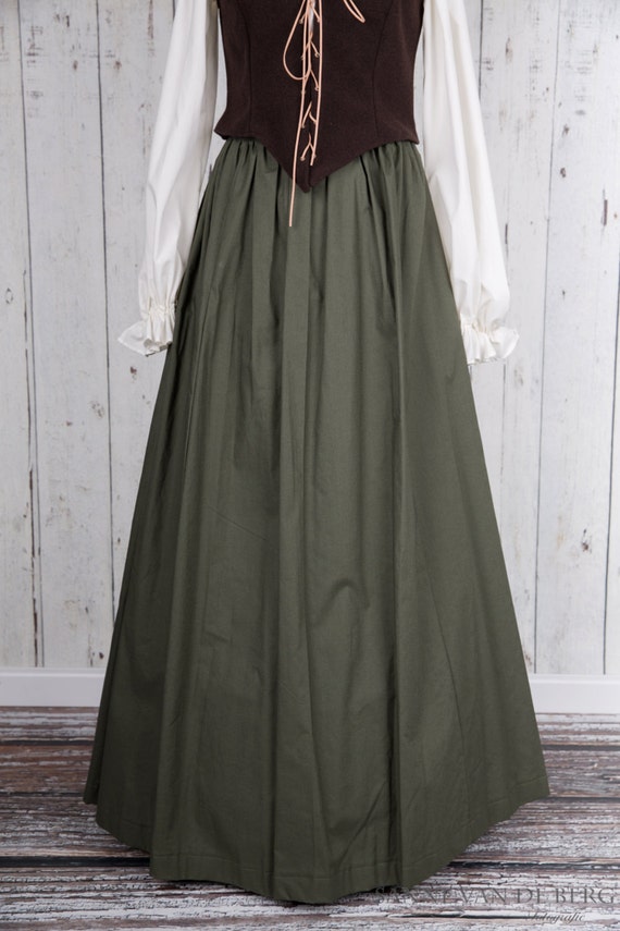 medieval short skirt