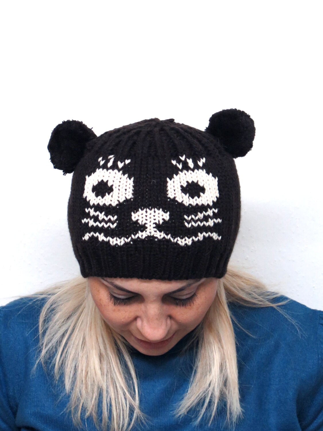 cat hat pom pattern pom Hat Knitting EmofoFashion Cat pattern pompom knit hats by Animal