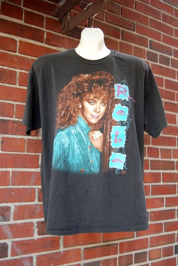 1992 Reba McEntire Concert Graphic on Black T-Shirt