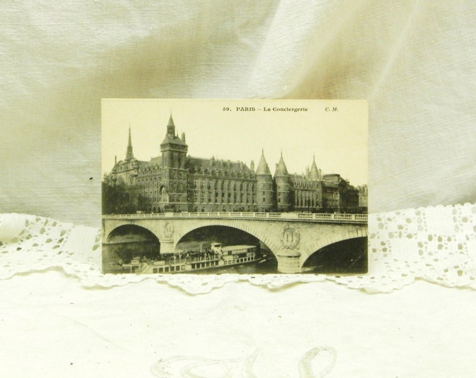 French Antique Unused Black and White Postcard, Le Conciergerie and the river Seine / French Decor / Parisian Decor / Vintage Postcard Retro