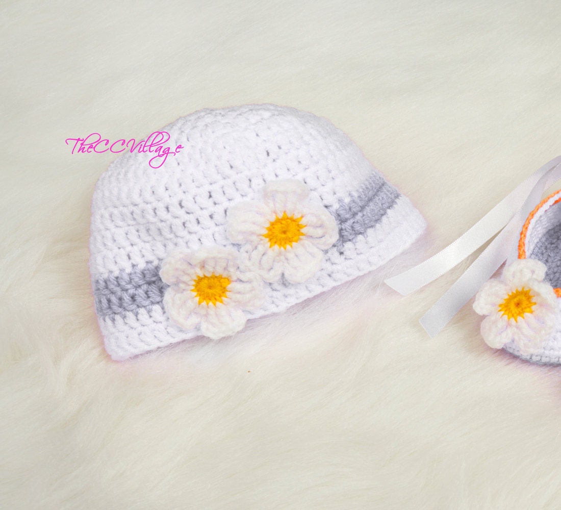 White Crochet Baby Hat flower Girl Hat crochet Cap Crochet
