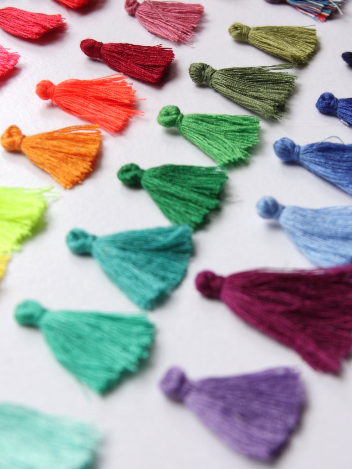 50pcs Mini Tassels 25cm Cotton Tassels Tiny Short Tassels