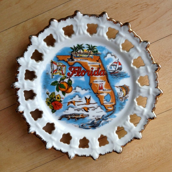 Unique Florida Vintage Souvenir Plate / Colorful / Vintage