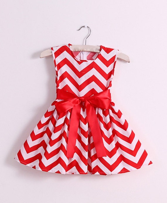 Chevron Maxi Dress - Off The Shoulder / Multicolor Shop cheap chevron dresses at ciproprescription.ga Amazing style chevron dresses are here and we can offer you the best deal. Women's Chevron Long Dress - Red / White / Black. Sale $ Original $ Color Inset Chevron Dress - Sleeveless / Scoop Neckline / Mid - Thigh Hemline. Sale $