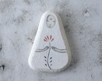 White Beach Pottery Bodhisattva Kuan Yin - The Bodhisattva of Compassion - Flower, Meditation, Calm, Peaceful