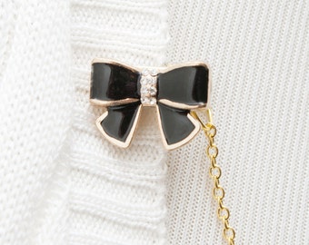 Sweater Clip - Black Bow Sweater Guard Clip