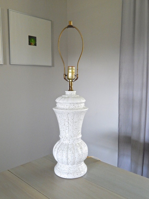 SALE Vintage White Ceramic Table Lamp / Gold Flecks / Working