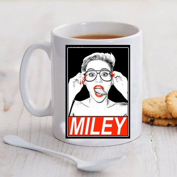 miley cyrus twerk it mug by pureinfinity on Etsy