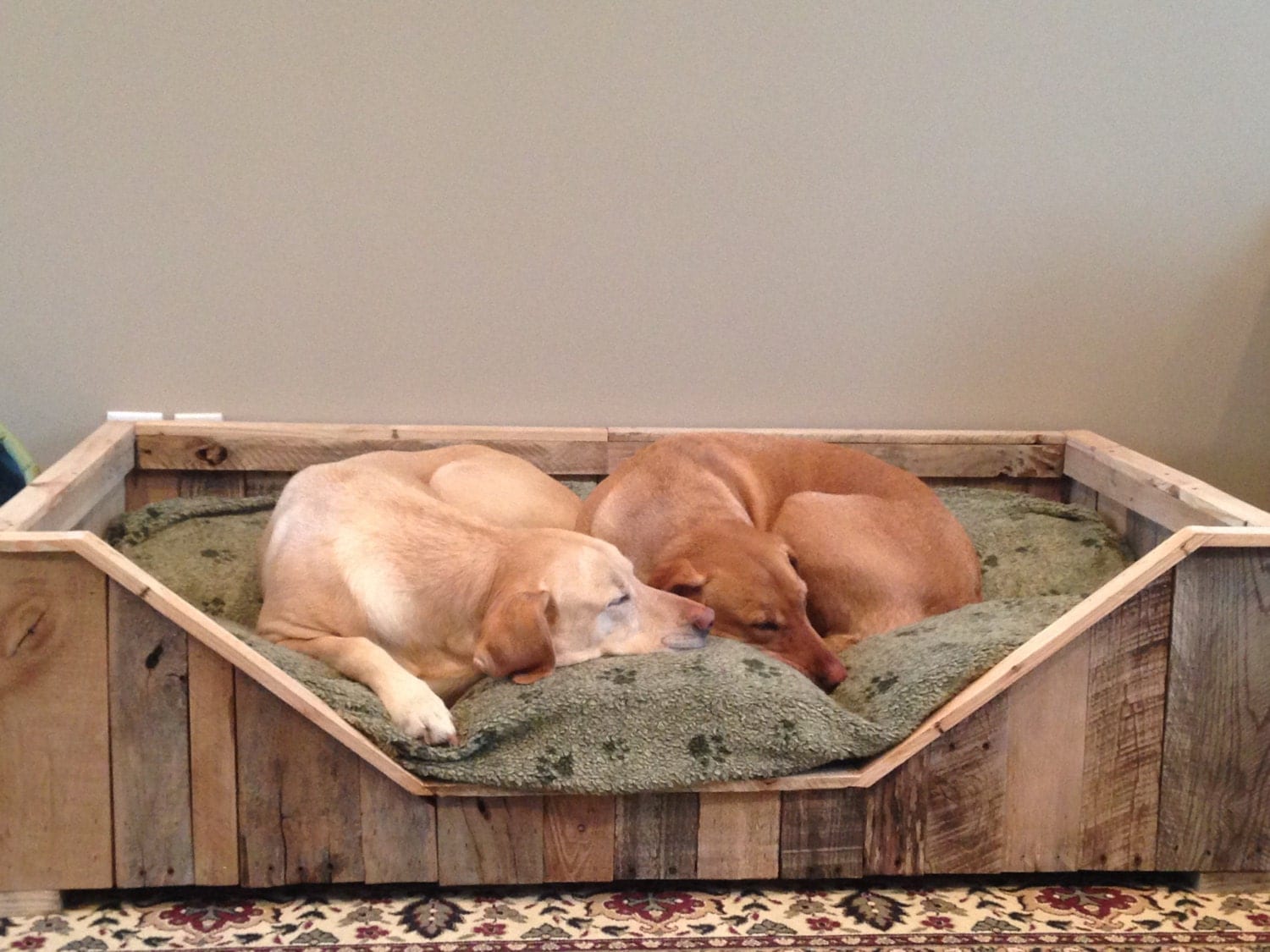 dog bed made from pallets