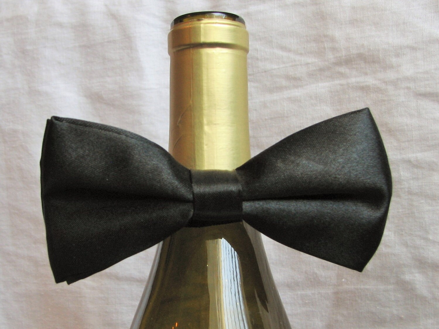 Wine Bottle Bow Tie Wine Bottle Cover Wedding Wine by DrinkSwag