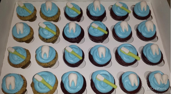 Teeth &amp; Toothbrush Fondant Dental Cupcake Toppers