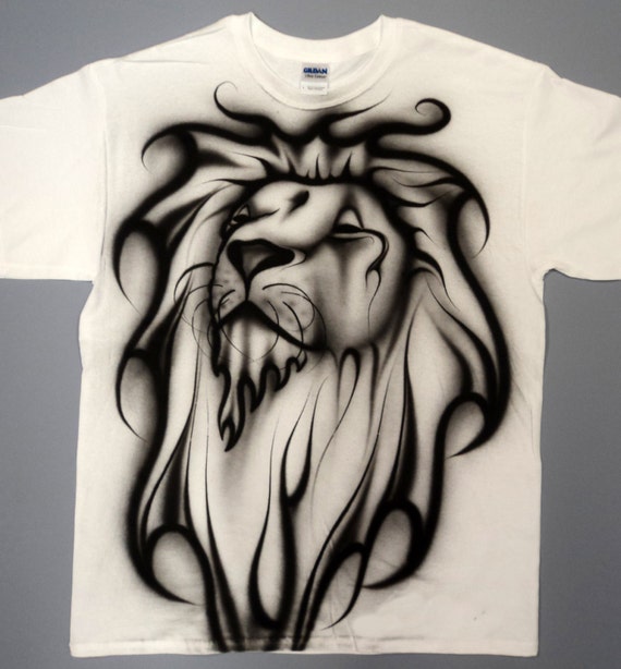  Airbrushed  Lion  T Shirt Hand Painted airbrush 