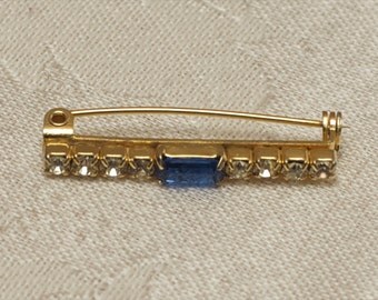 Brooch - Costume Jewellery