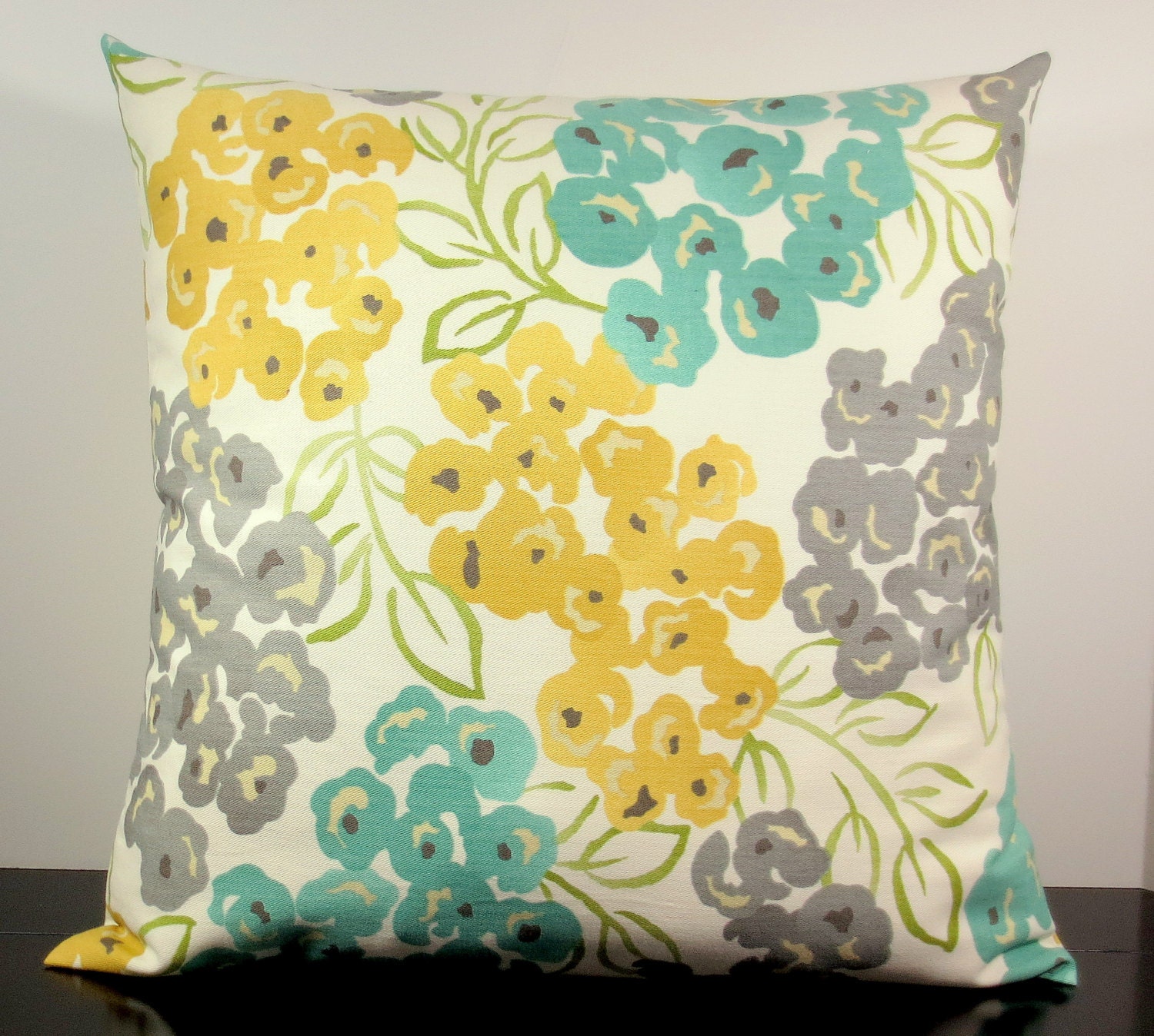 Floral decorative throw pillow cover Accent cushion slipcover