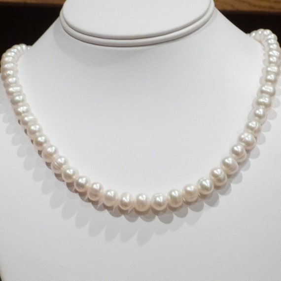 Items similar to Large Natural Freshwater Pearl Necklace with ...