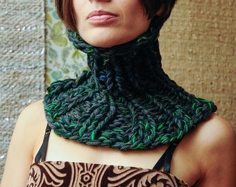Evergreen Moss Cowl