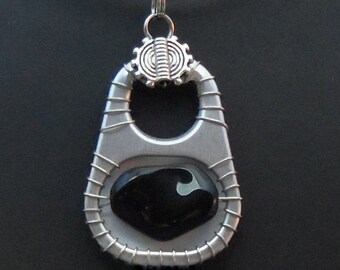 Ann-Made Pop Top Pendant - Mollie