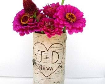 Rush order, One large birch bark vase with free engraving
