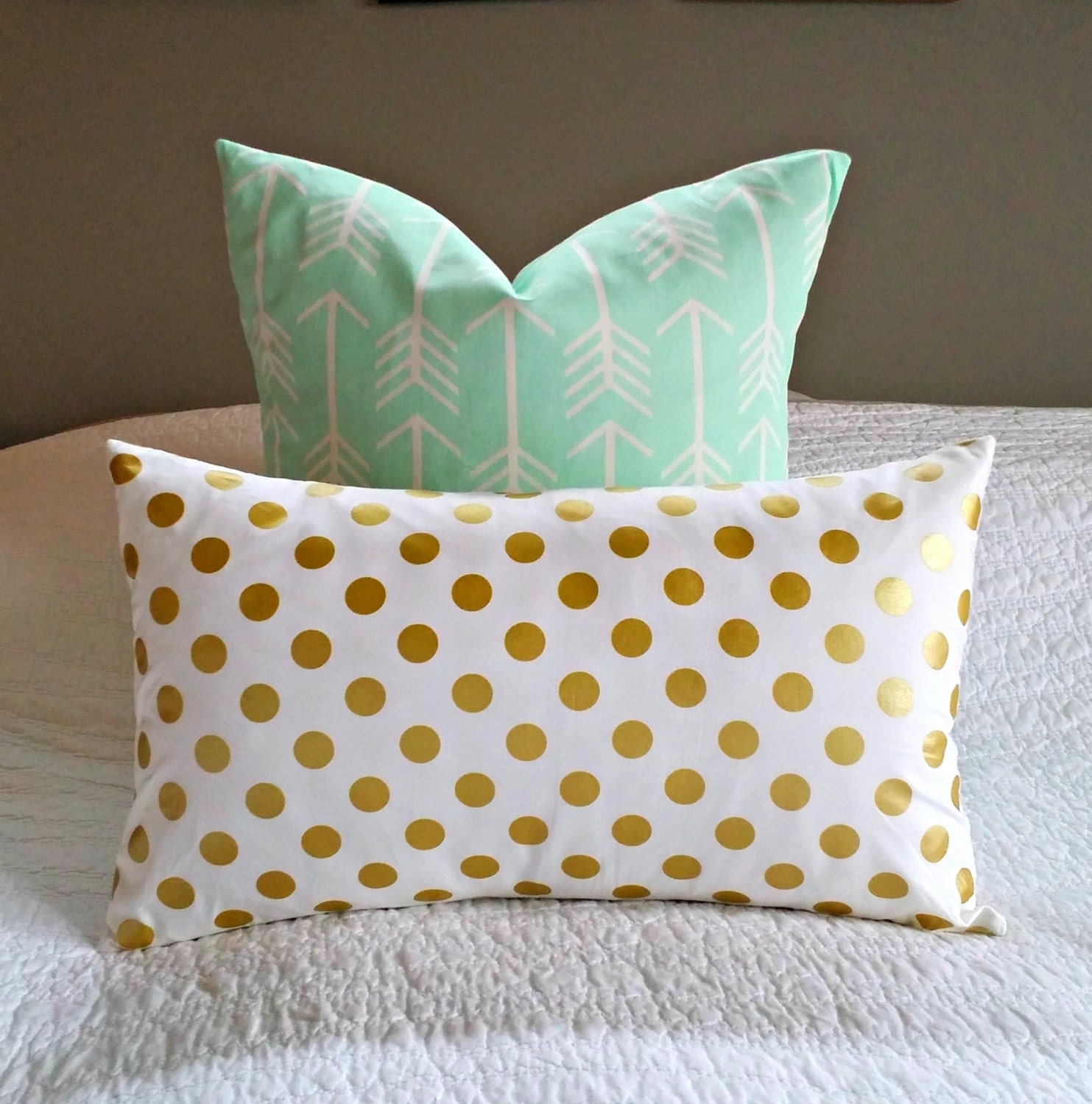 Glitz Metallic Dot Lumbar Pillow Cover Gold and White