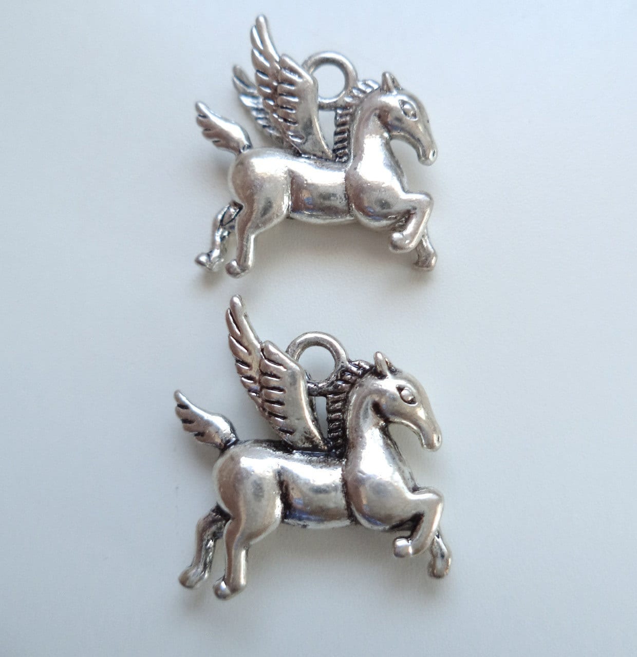 Silver plated Flying Pegasus Horse Charms 3D Pegasus Charm from