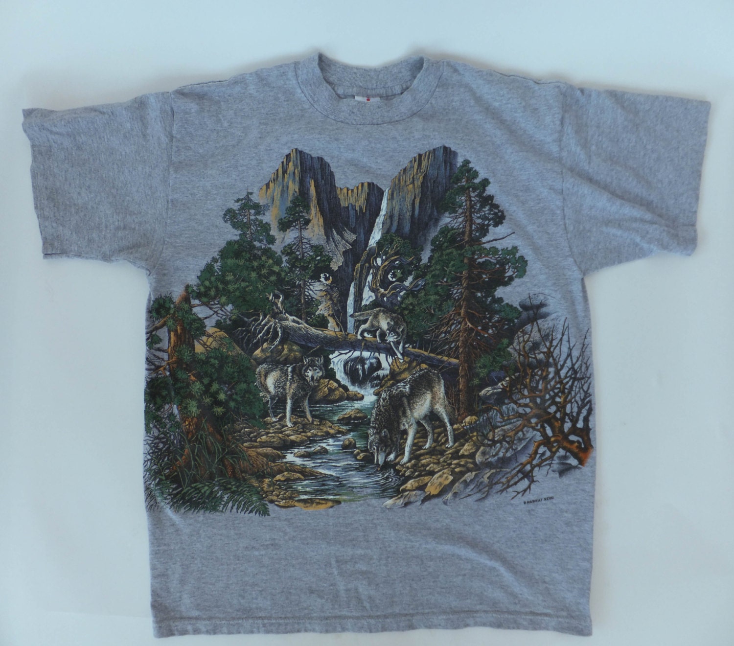 M / 90s vintage tee t shirt wolf wolves wilderness mountain ironic ...