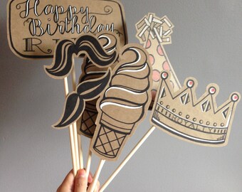 Customized Caption Handmade Birthday Photo Prop Set of 7 Pieces