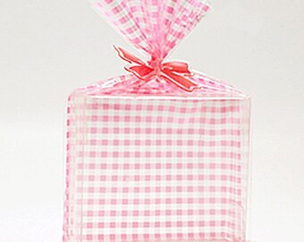 20 Pink Check Cellophane Bags (5.1 x 7.5in)
