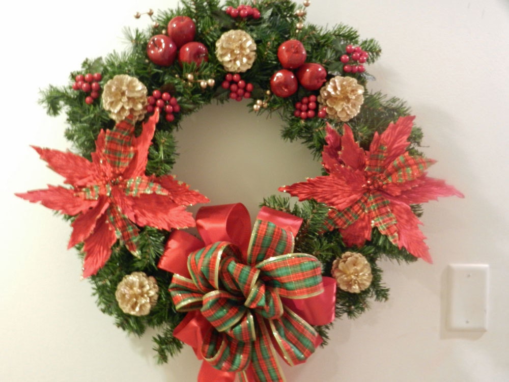 Large Christmas wreath red plaid poinsettia gold pine cones apples berries and plaid bow