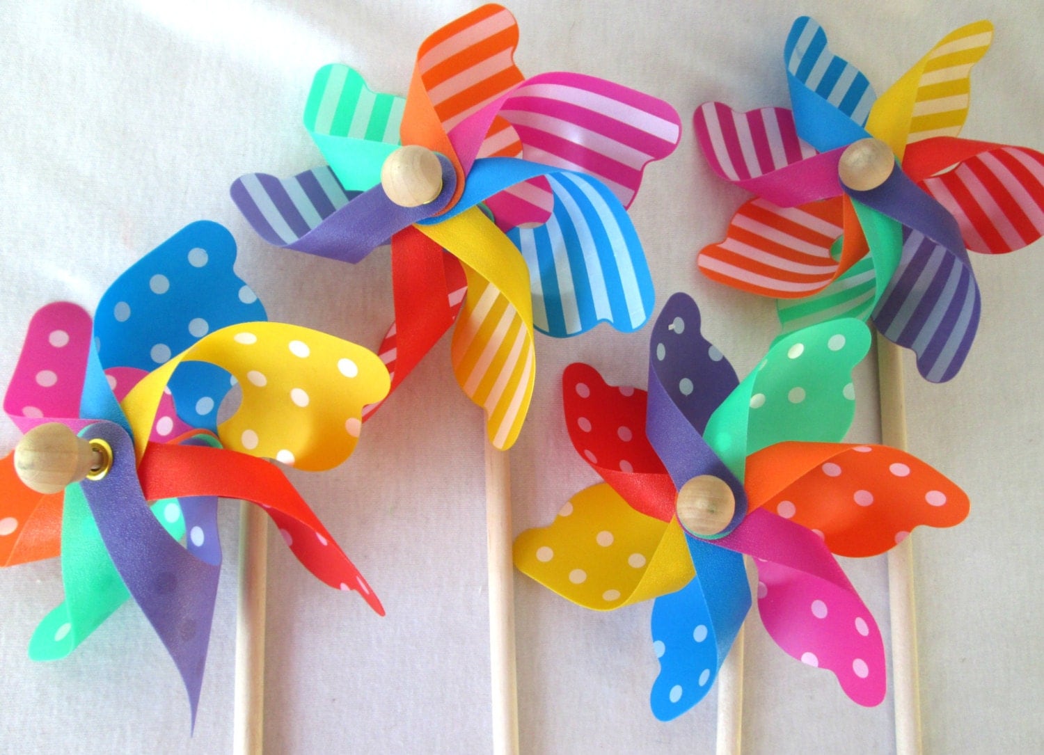 Rainbow Favors Rainbow Birthday Party Favors Rainbow Pinwheels