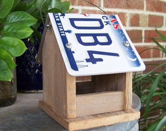 License Plate Bird Feeder, Rustic Wooden Bird Feeder, Reclaimed Wood, Texas License Plate