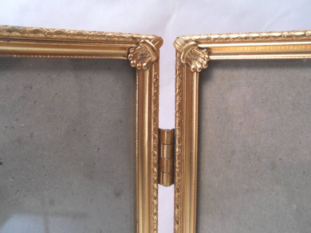 Gold Plated 8 x 10 Double Wall Frame w/ Crown Corner Mounts