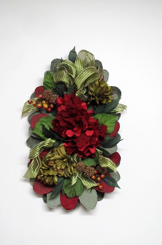 Christmas swags, Holiday swags, Christmas swags for the door, Holiday wreath, Christmas decorations, Holiday home decor, Fabric swags