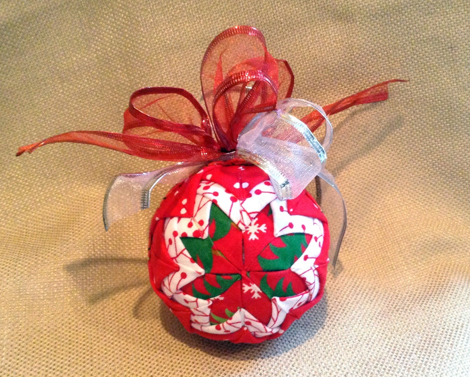 Quilted Christmas Ornament