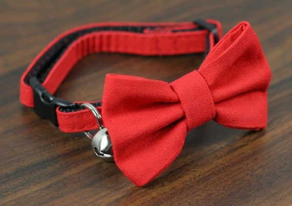Cat Collar with Bow Tie Simply Red by AmysCollarsAndMore ...