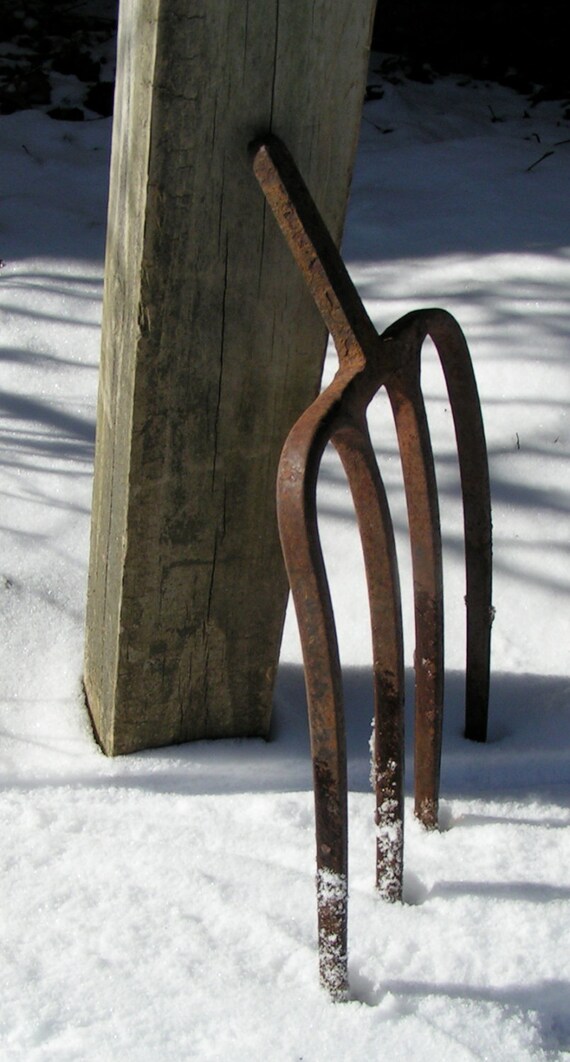 Early 1900s PITCHFORK Farm Tool for REPURPOSE