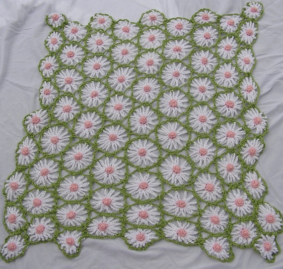 Vintage Crochet Daisy Chain Baby Blanket in by PrettiesByPayne