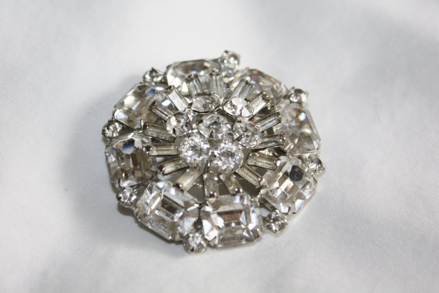 Vintage Weiss Rhinestone Brooch Clear Designer 1950s Jewelry