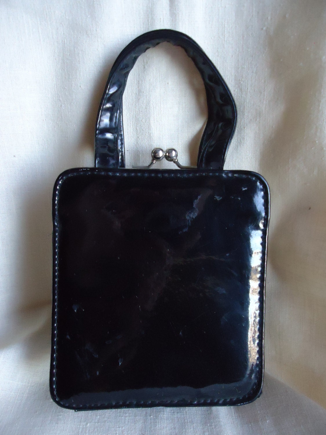 Vintage Small Black Patent Leather Purse by ElizaAngelVintage