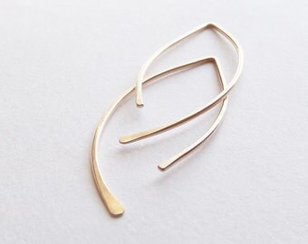 Leaf Hoop Earrings, Post Earrings, Hoop Earrings, Hammered Earrings, Fall Earrings, Gold Earrings, Modern Jewelry, Minimalist, Modern, Leaf