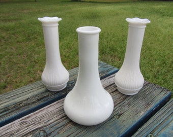 Vintage Milk Glass vase, Set of 3 Milk Glass vases, White Vases, Bud Vases