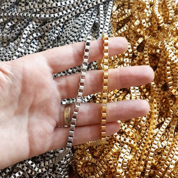Download Large Chunky Venetian Box Chain 22k Matte Gold Plated 1 Yellowimages Mockups