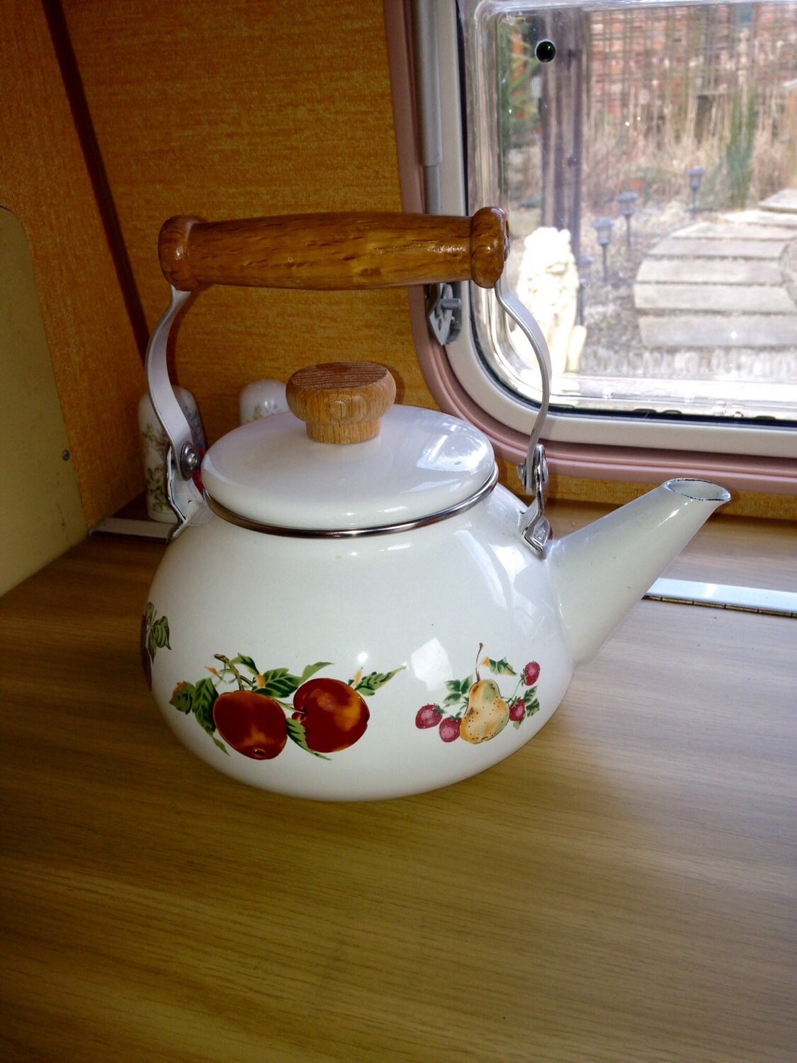 Stove Top Kettle Vintage Kitchen/Caravan Haute Juice