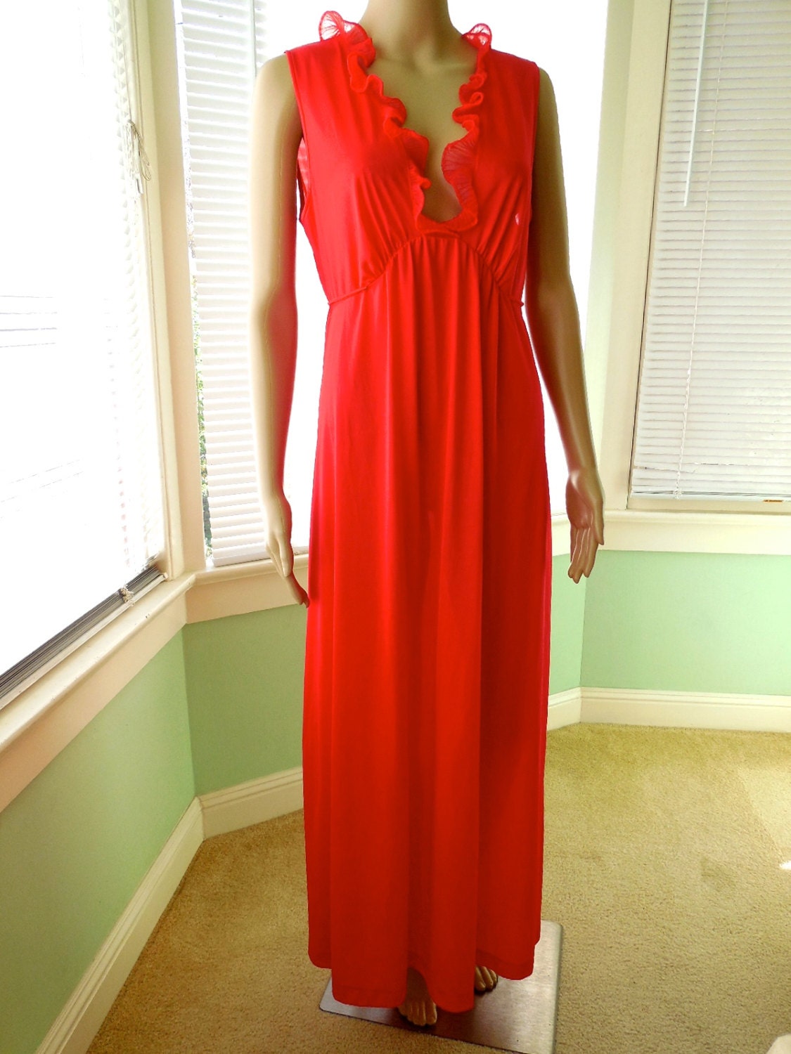 ruffle night gown
