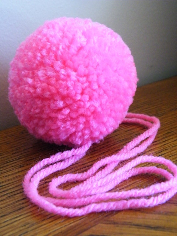 cat toy pom pom