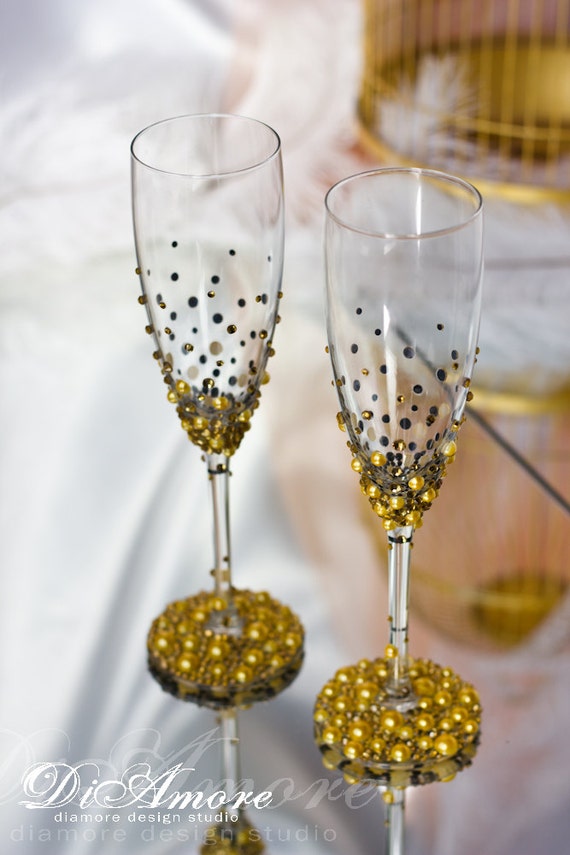 Personalized Champagne Glasses Gold Wedding Glasses Mr and