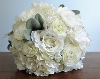 boutonniere bianca accent